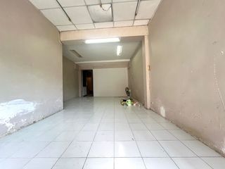 For sale 3 bed retail Space in Bang Khen, Bangkok