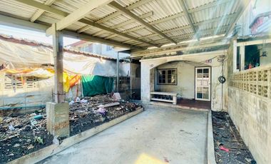 For sale 2 bed townhouse in Bang Khae, Bangkok