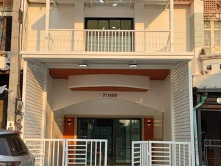 For sale 3 Beds townhouse in Sai Noi, Nonthaburi