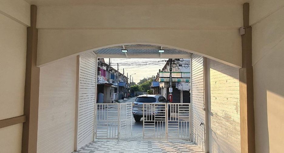 For sale 3 Beds townhouse in Sai Noi, Nonthaburi