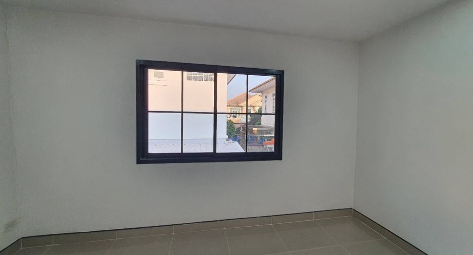 For sale 3 Beds townhouse in Sai Noi, Nonthaburi