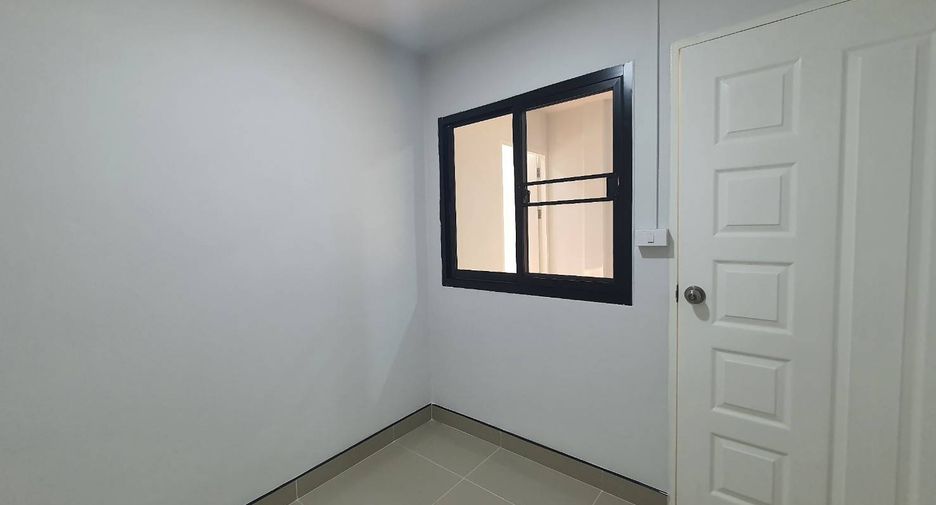 For sale 3 Beds townhouse in Sai Noi, Nonthaburi