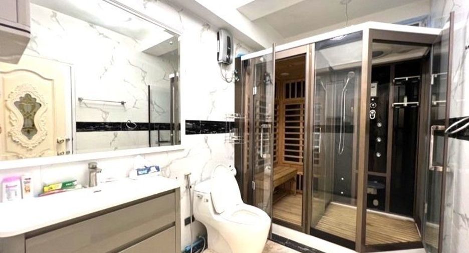 Haus zum Kauf mit 4 Zimmer in Bang Lamung, Chonburi