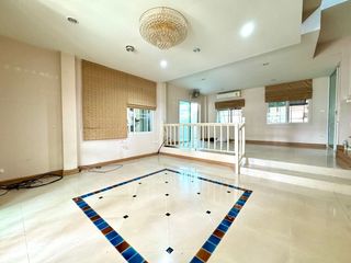 For sale 3 bed house in Mueang Nonthaburi, Nonthaburi