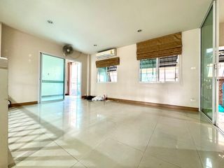 For sale 3 bed house in Mueang Nonthaburi, Nonthaburi