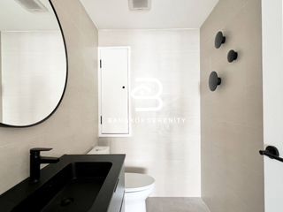 For sale 4 Beds condo in Watthana, Bangkok
