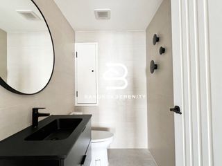 For sale 4 Beds condo in Watthana, Bangkok