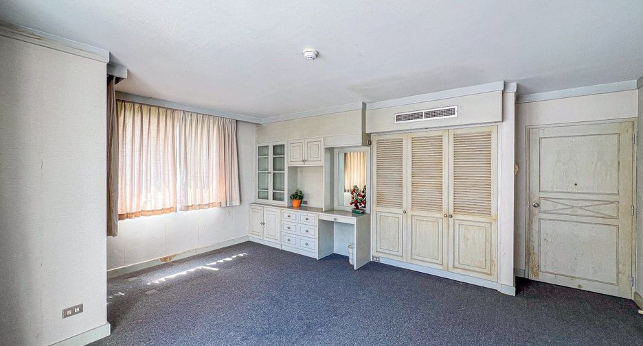 For sale 3 bedrooms condo in Bang Lamung, Chonburi