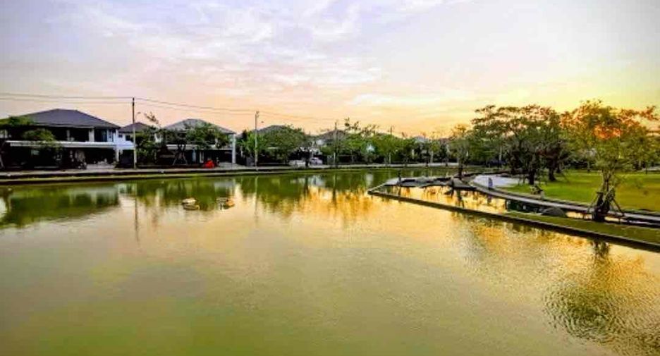 Haus zur Miete mit 4 Zimmer in Bang Phli, Samut Prakan