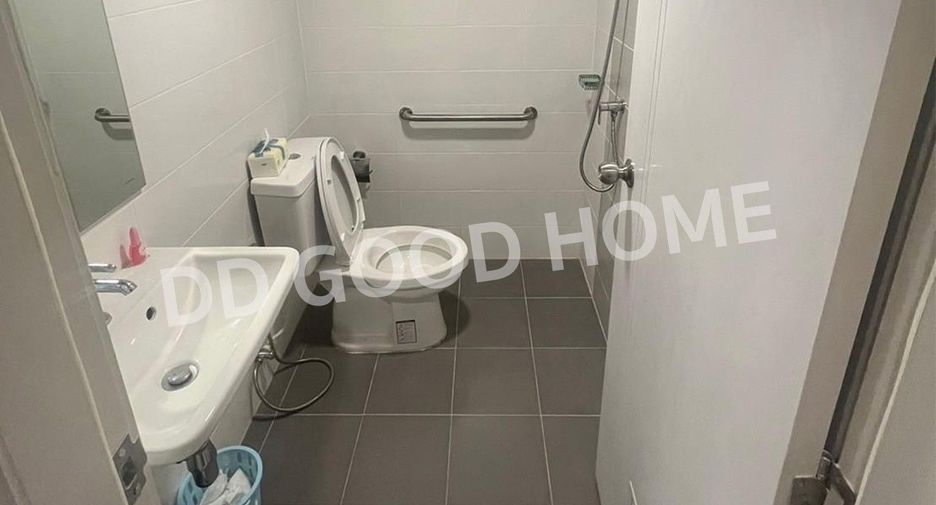 For sale 3 bedrooms townhouse in Bang Pakong, Chachoengsao