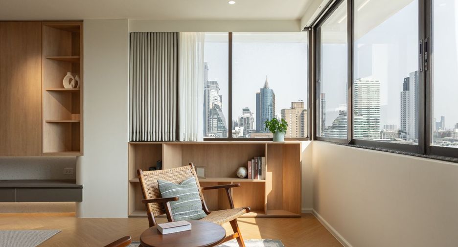Condo en alquiler de 3 habitaciones en Watthana, Bangkok