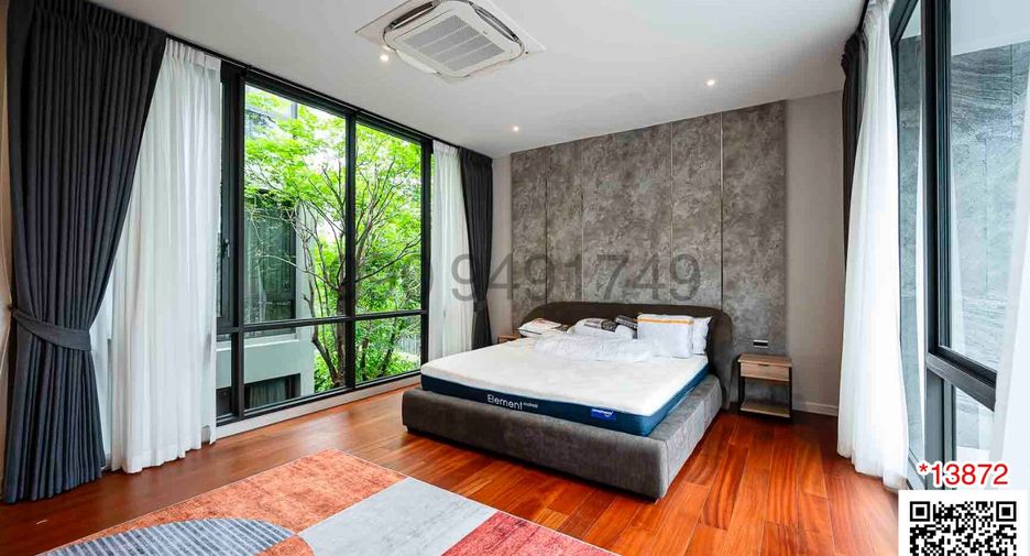 Casa en alquiler de 4 habitaciones en Suan Luang, Bangkok