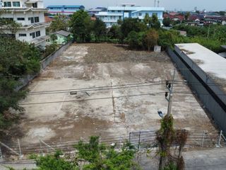 Продажа Участок в Mueang Samut Prakan, Самутпракан
