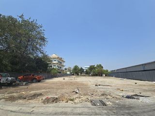 Продажа Участок в Mueang Samut Prakan, Самутпракан