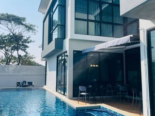 For rent 6 bed villa in San Sai, Chiang Mai