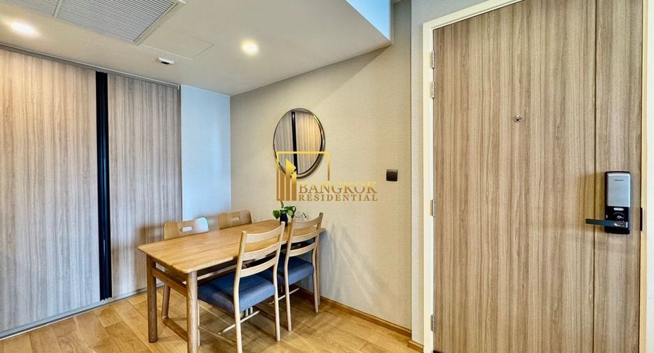 For rent 2 bedrooms condo in Pathum Wan, Bangkok