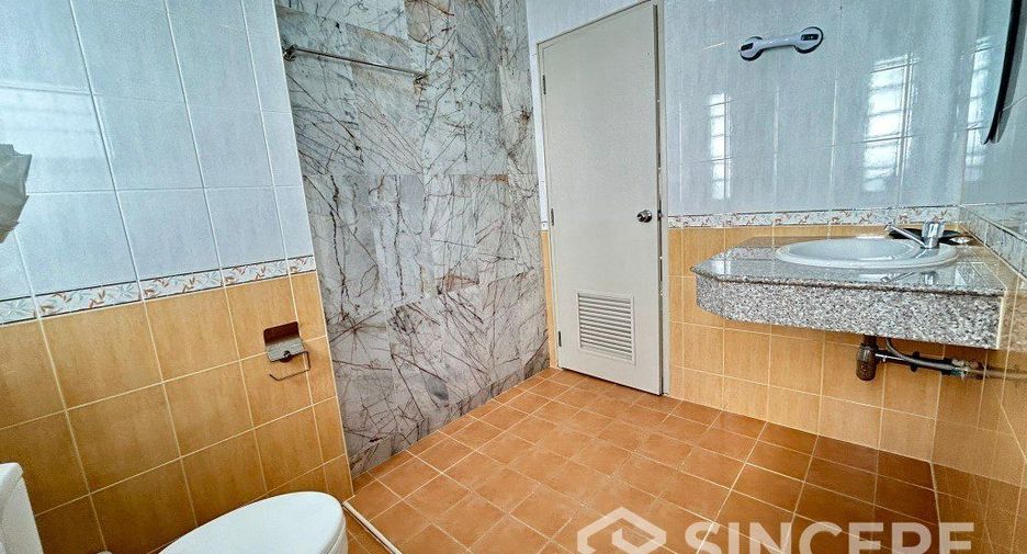 For rent 3 bedrooms house in Kathu, Phuket