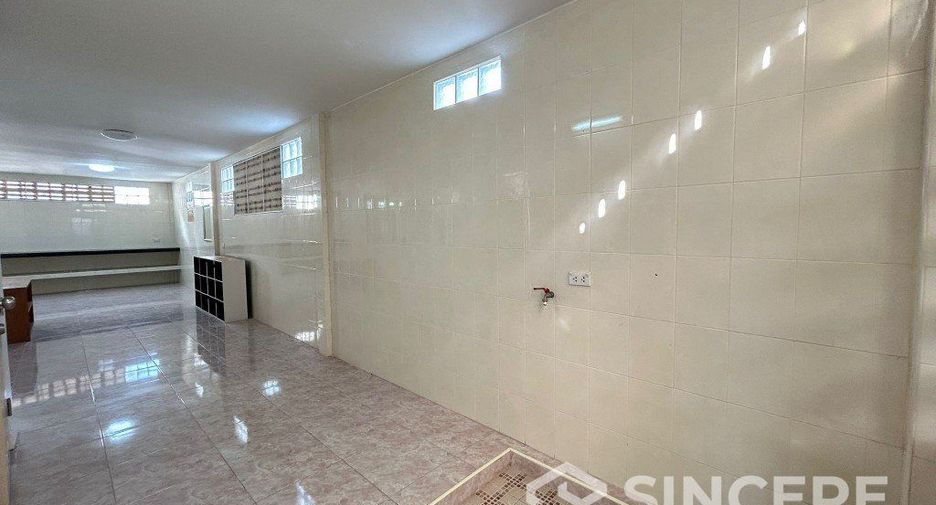 For rent 3 bedrooms house in Thalang, Phuket