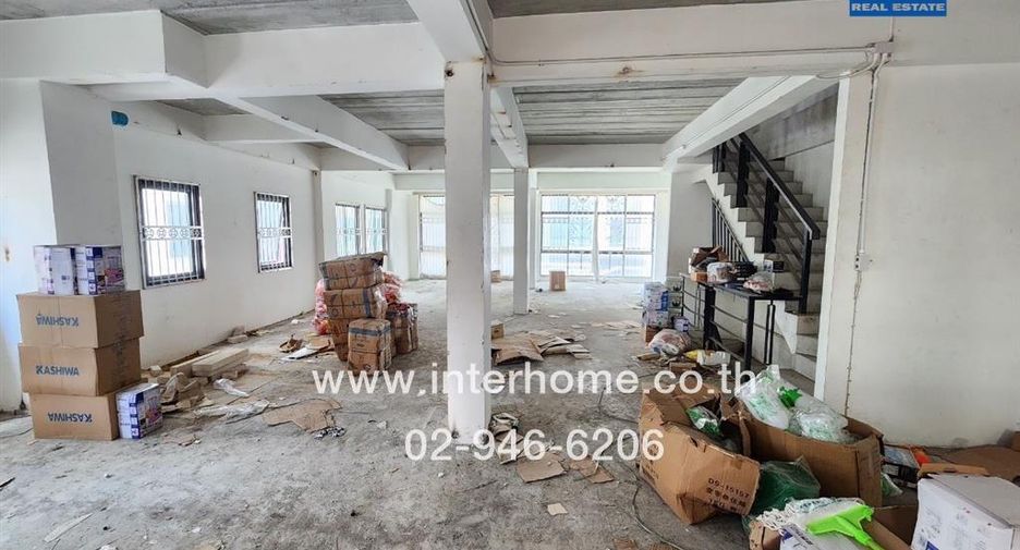 For sale 4 bed retail Space in Bang Bon, Bangkok