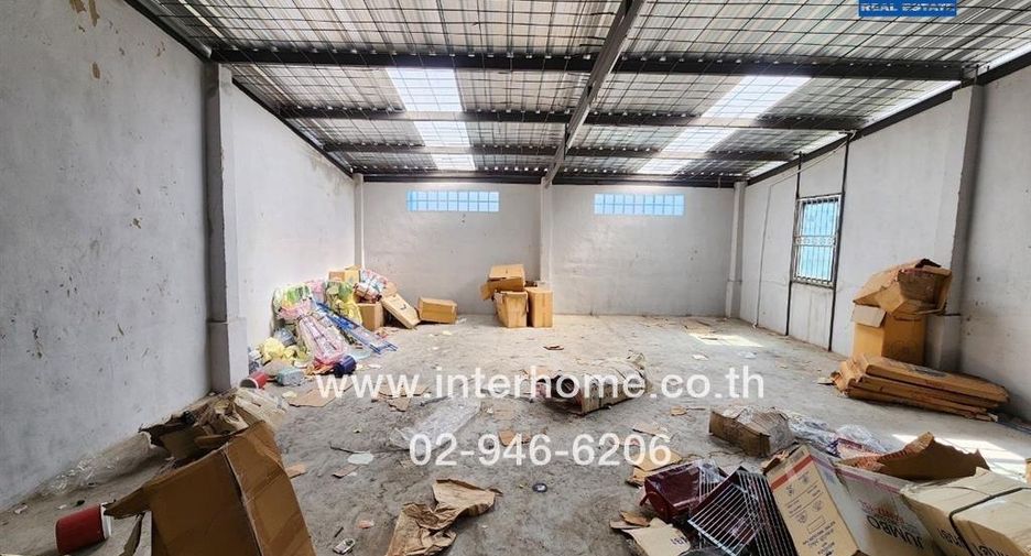 For sale 4 bed retail Space in Bang Bon, Bangkok