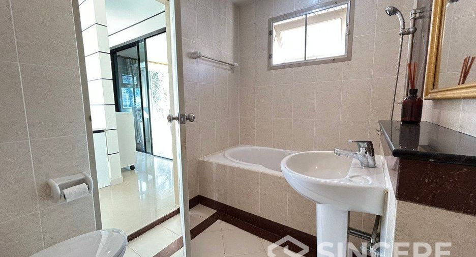 For rent 3 bedrooms house in Thalang, Phuket