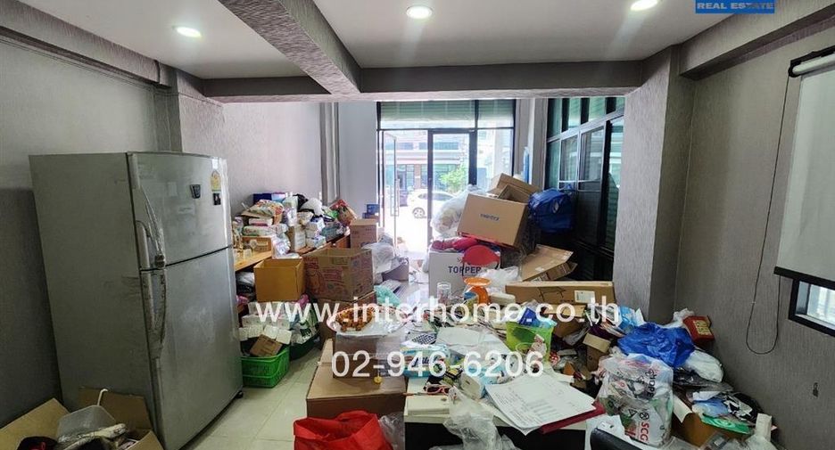 For sale 4 bed retail Space in Bang Bon, Bangkok