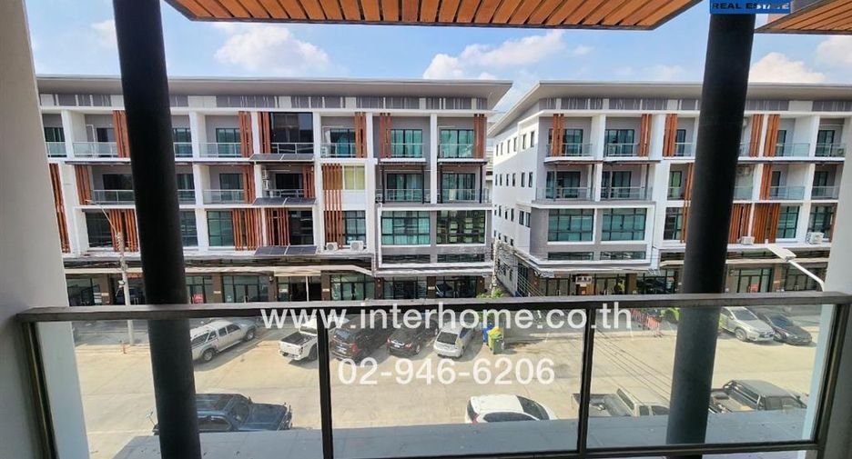 For sale 4 bed retail Space in Bang Bon, Bangkok