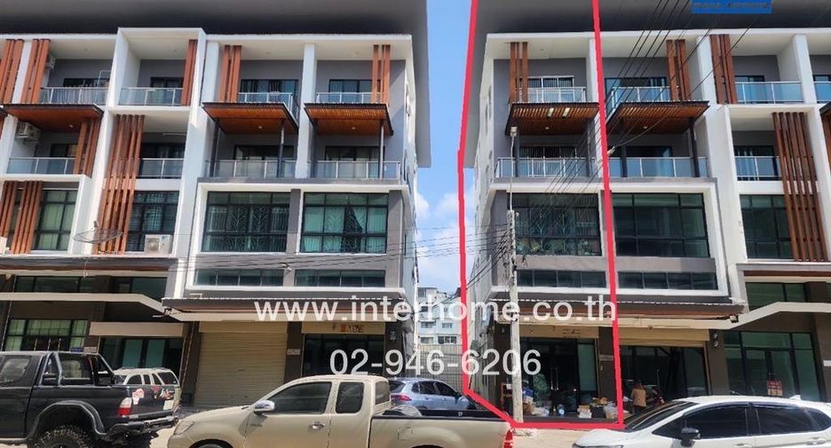 For sale 4 bed retail Space in Bang Bon, Bangkok