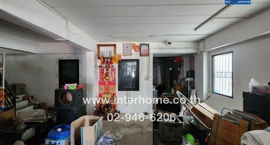 For sale 4 bed retail Space in Bang Bon, Bangkok