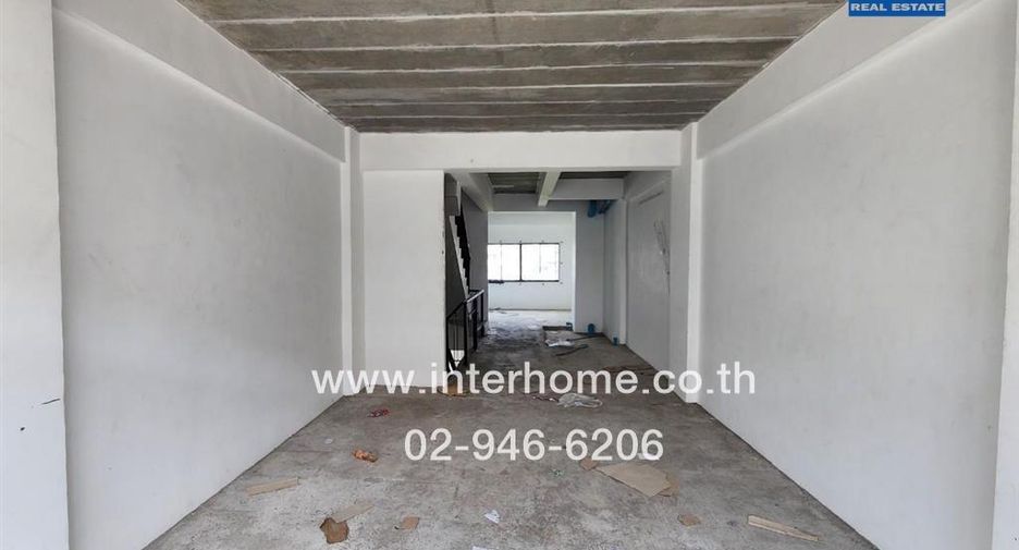 For sale 4 bed retail Space in Bang Bon, Bangkok