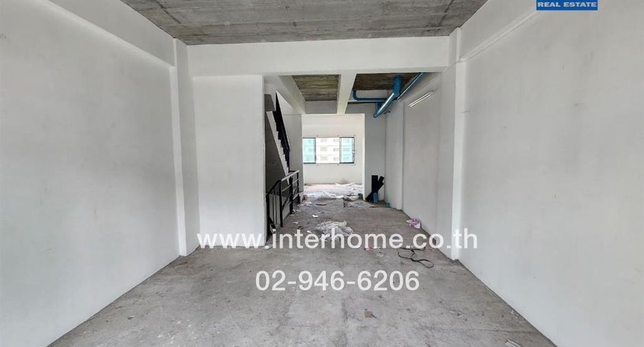 For sale 4 bed retail Space in Bang Bon, Bangkok