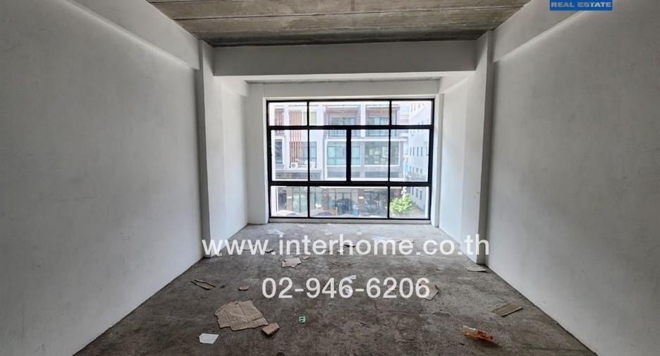 For sale 4 bed retail Space in Bang Bon, Bangkok