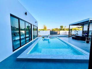 For rent and for sale 3 bed villa in Sattahip, Chonburi