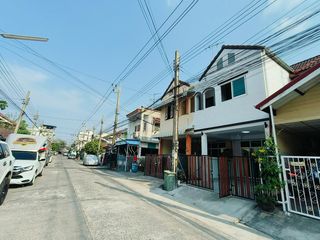 For sale 2 bed townhouse in Min Buri, Bangkok