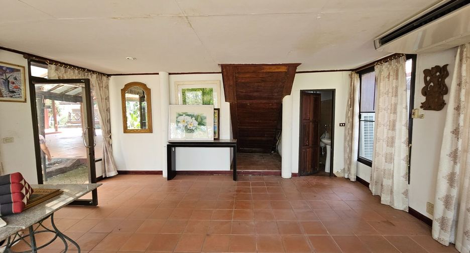 For rent 7 bedrooms house in Phra Nakhon Si Ayutthaya, Phra Nakhon Si Ayutthaya