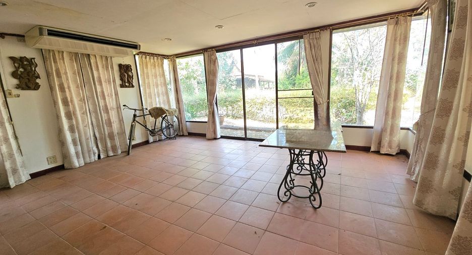 For rent 7 bedrooms house in Phra Nakhon Si Ayutthaya, Phra Nakhon Si Ayutthaya