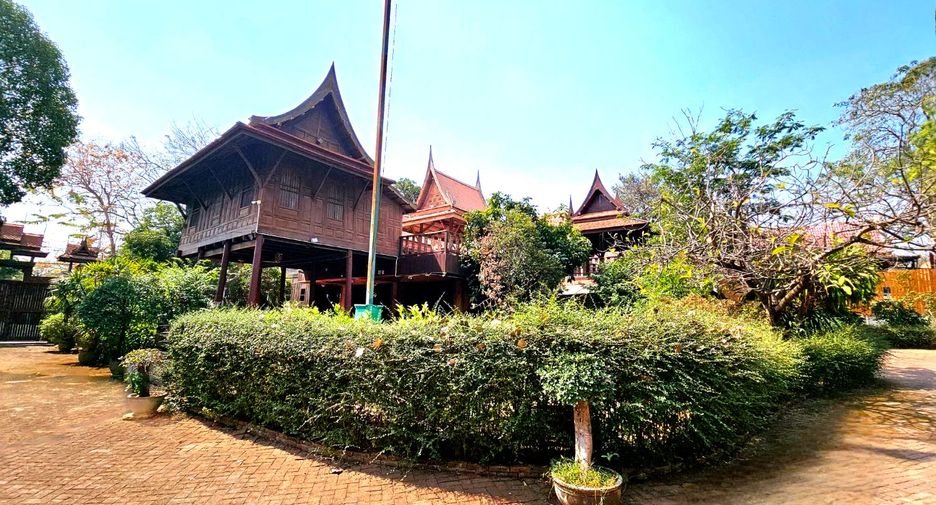 For rent 7 bedrooms house in Phra Nakhon Si Ayutthaya, Phra Nakhon Si Ayutthaya