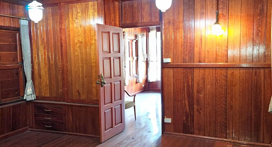 For rent 7 bedrooms house in Phra Nakhon Si Ayutthaya, Phra Nakhon Si Ayutthaya