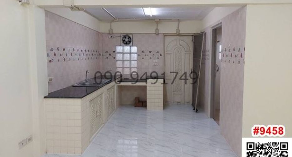 For rent 4 bedrooms house in Bang Bon, Bangkok
