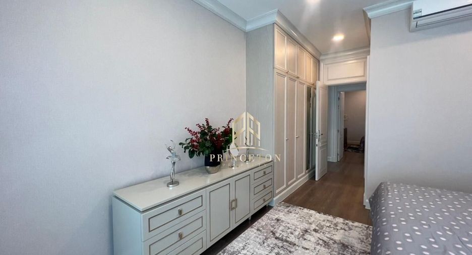 For rent and for sale 5 bedrooms house in Saphan Sung, Bangkok