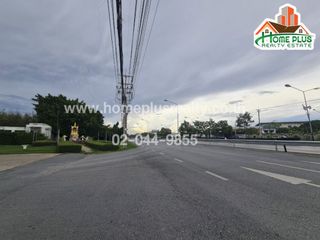 À vendre terrain à Nakhon Chai Si, Nakhon Pathom