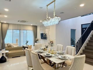 For rent 4 Beds house in Saphan Sung, Bangkok