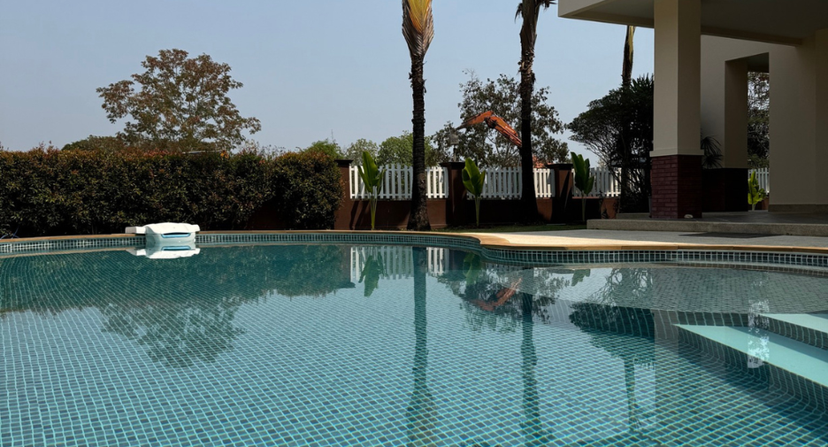 Villa zur Miete mit 4 Zimmer in Hang Dong, Chiang Mai