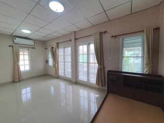 For sale 3 bed townhouse in Khlong Luang, Pathum Thani