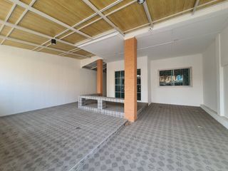 For sale 3 bed townhouse in Thanyaburi, Pathum Thani