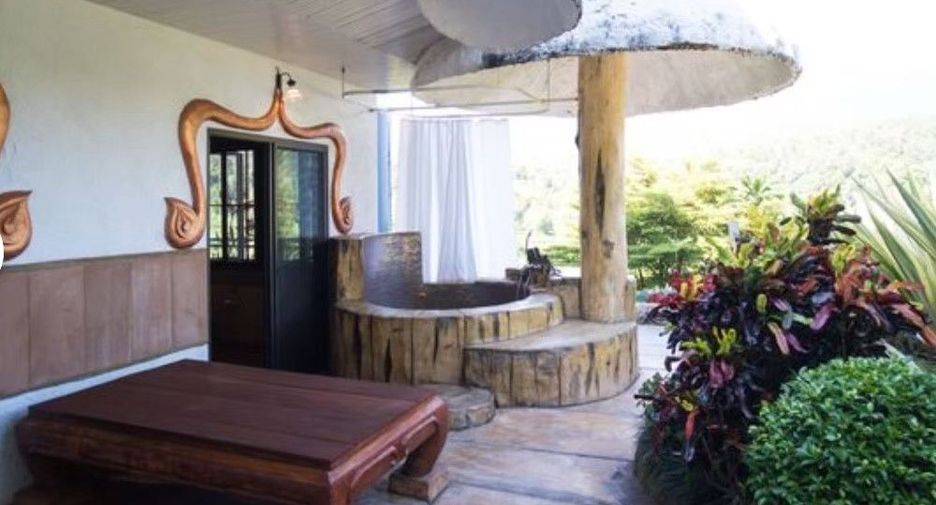 For rent 6 bedrooms villa in Hang Dong, Chiang Mai