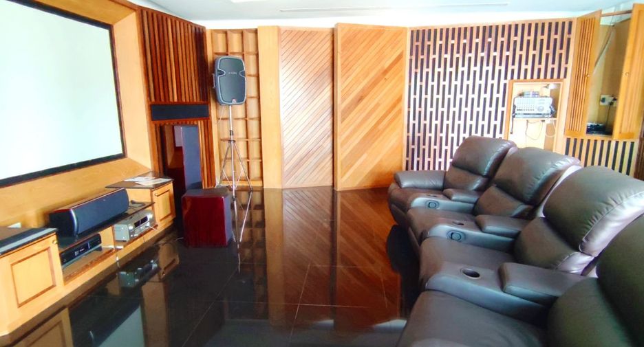 For rent 6 bedrooms villa in Hang Dong, Chiang Mai