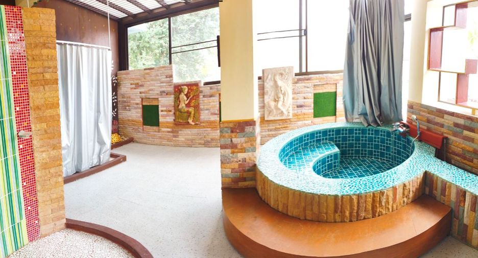 For rent 6 bedrooms villa in Hang Dong, Chiang Mai