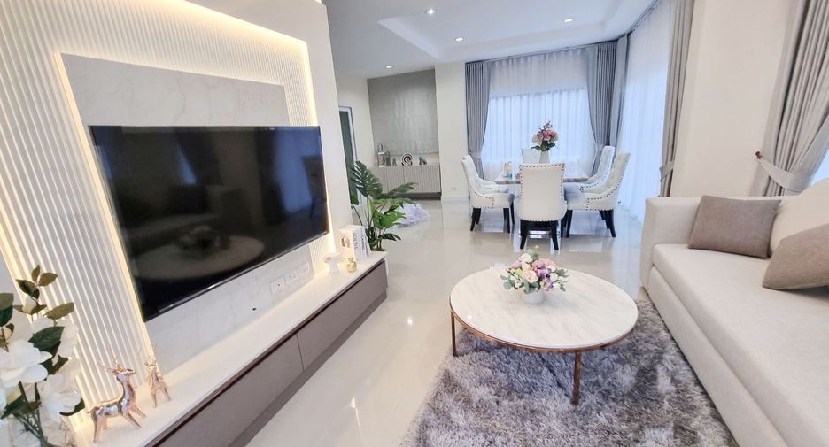 For rent 3 bedrooms house in Bang Lamung, Chonburi