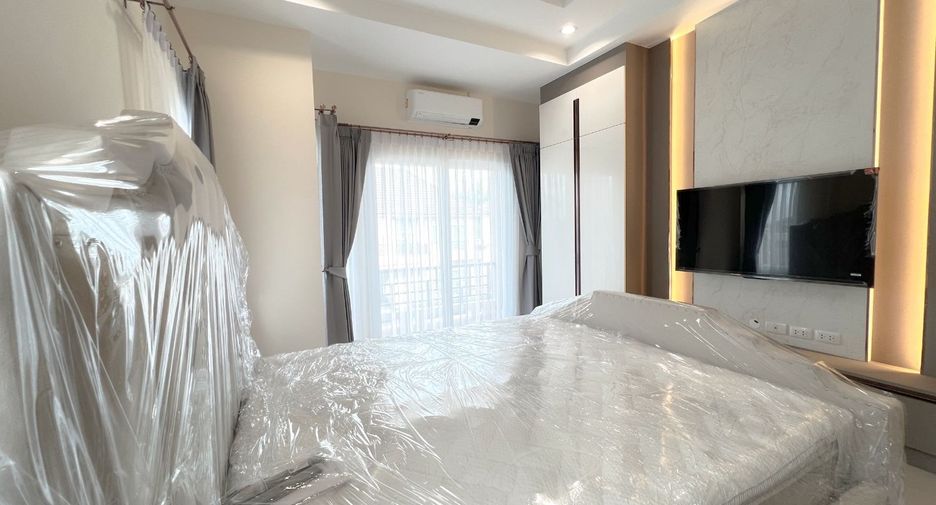For rent 3 bedrooms house in Bang Lamung, Chonburi
